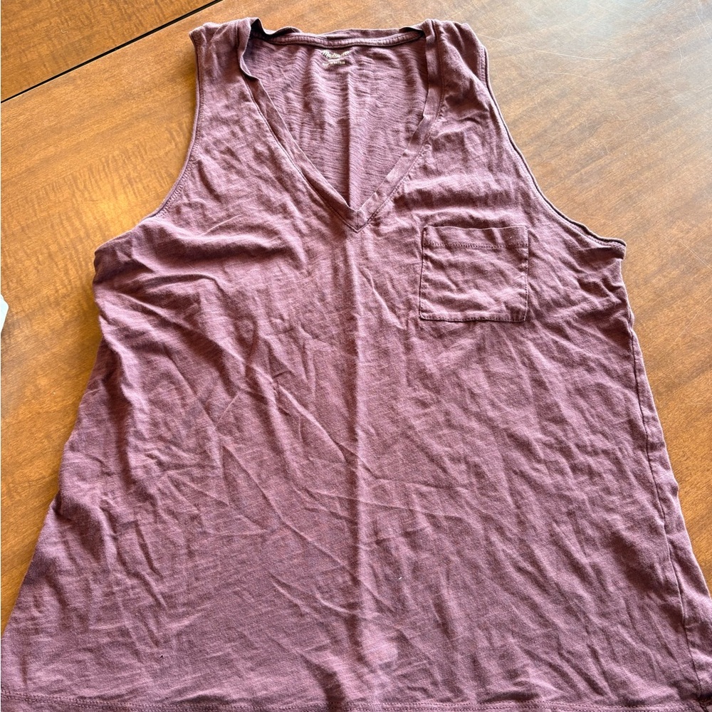 Madewell V-Neck Pocket Tank Top in Dusty Rose